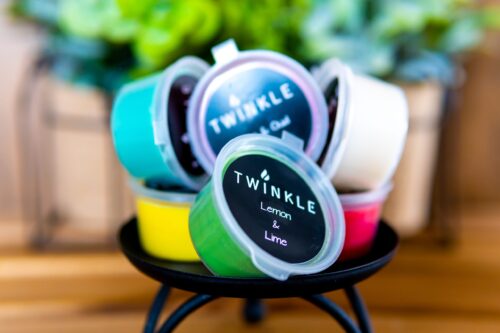 Lumanare Twinkle-133 Fondante din ceara parfumata, diverse arome